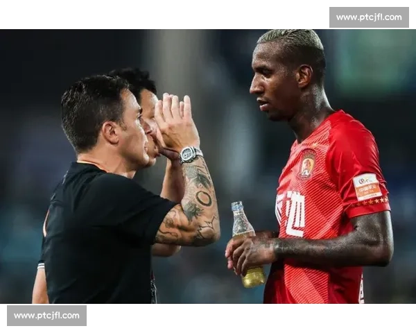 安德鲁斯亮剑小蜜蜂：定位球大师升任主帅，誓言率队展翅高飞